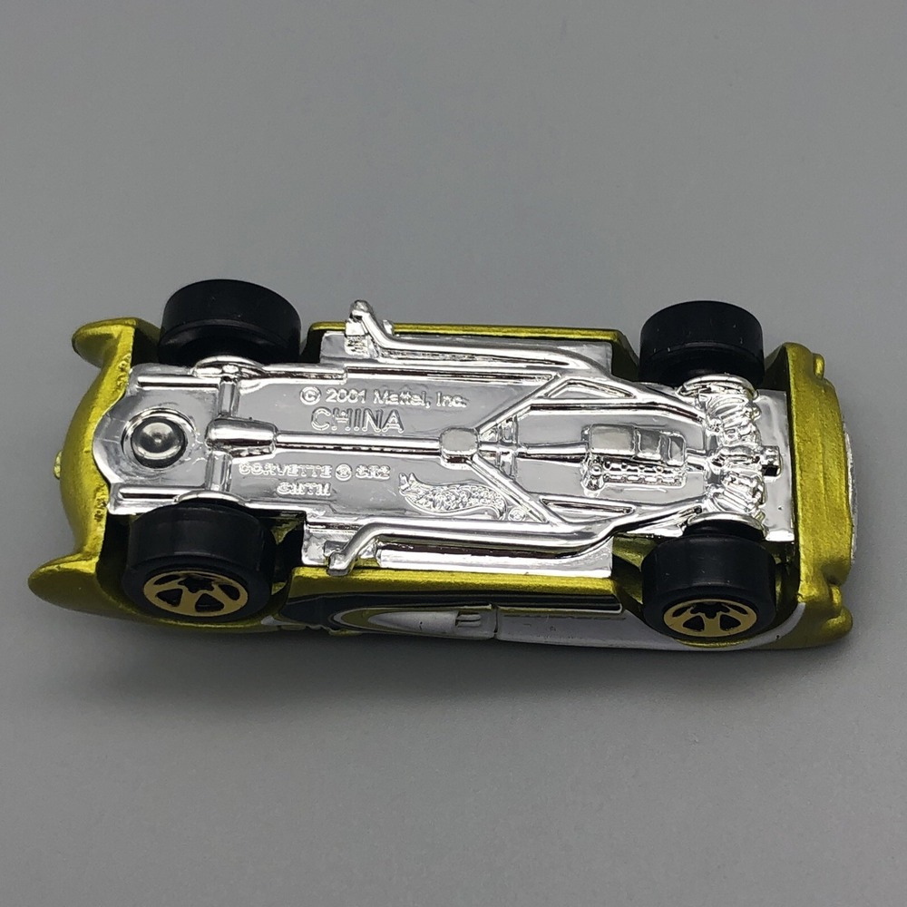 Hot Wheels Chevrolet Chevy Corvette SR-2 SR2 Diecast Car Acid Green 1/64 Scale - Picture 11 of 12